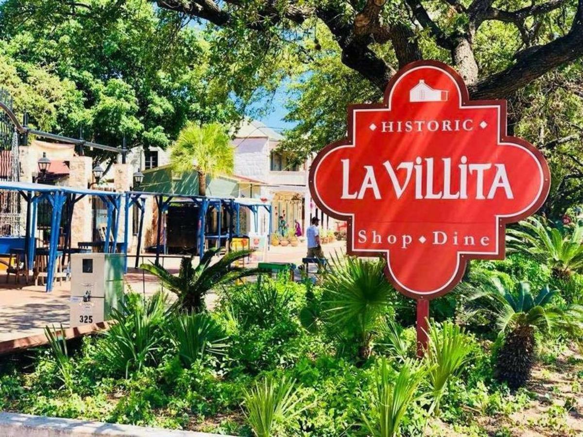 Hays St Cozy Remodeled 2Br/2Ba House Sleeps 8 Apartment San Antonio Exterior photo